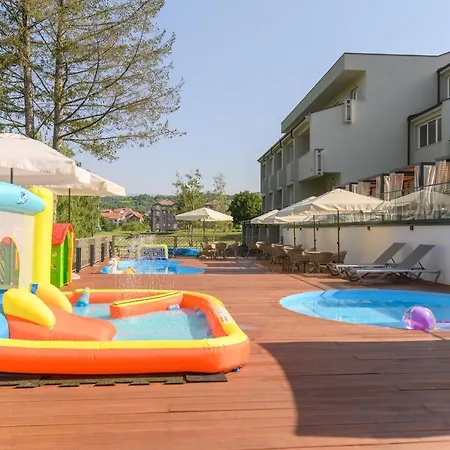 Hotel Sunce 4*